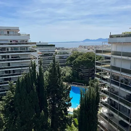View Of The Bay Juan Les Pins With A Spacious Terrace Lejlighed